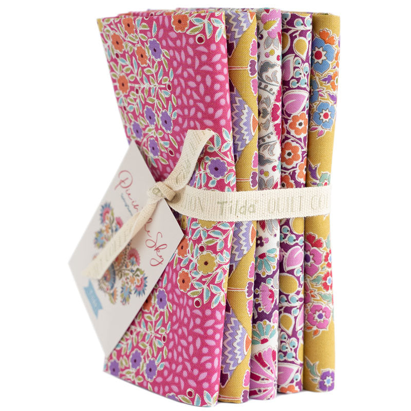 TILDA Stoffe, Stoffpaket PIE IN THE SKY, Fat Quarter Bundle Cerise Mustard